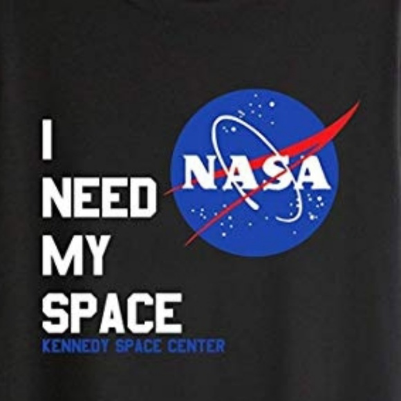 I need my space t-shirt - Picture 2 of 3